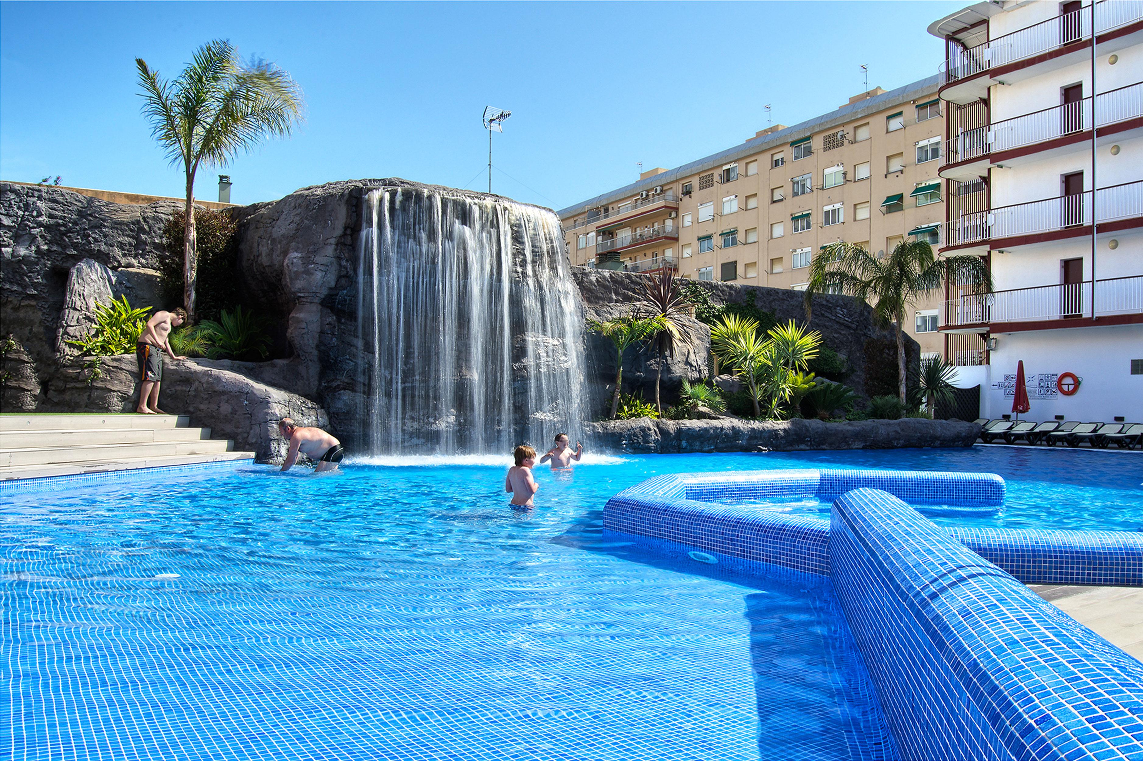 Hotel Papi Malgrat de Mar Bagian luar foto