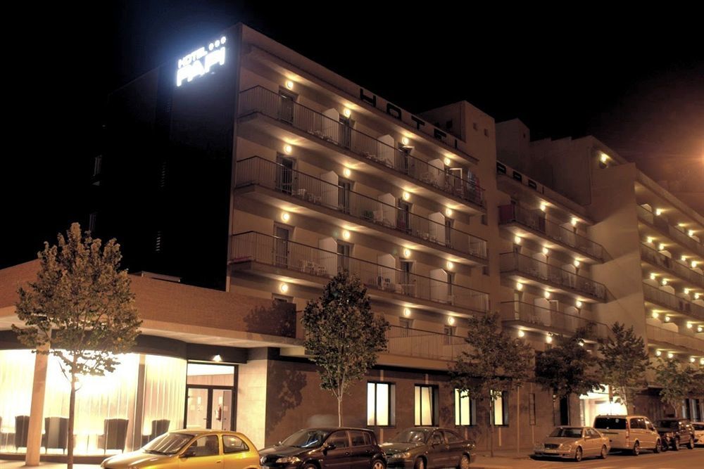 Hotel Papi Malgrat de Mar Bagian luar foto