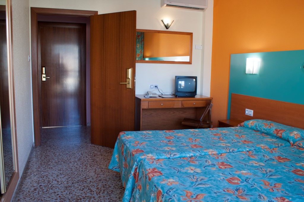 Hotel Papi Malgrat de Mar Bagian luar foto